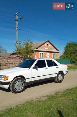 Седан Mercedes-Benz 190 1985 в Сарнах