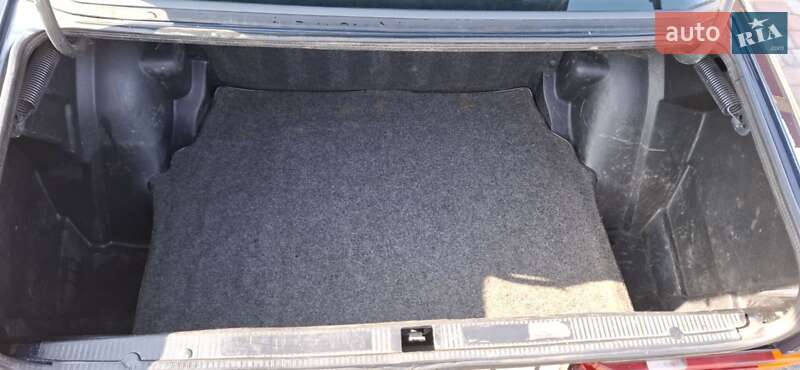 Седан Mercedes-Benz 190 1987 в Нежине