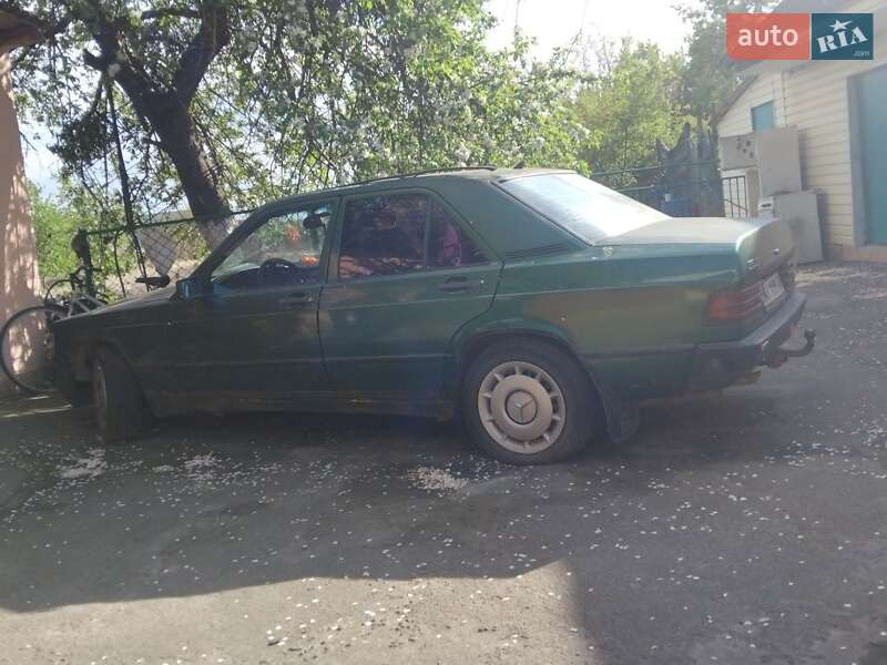 Седан Mercedes-Benz 190 1985 в Ровно