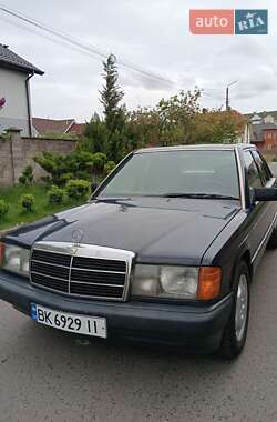 Седан Mercedes-Benz 190 1990 в Ровно