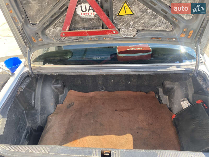 Седан Mercedes-Benz 190 1990 в Одессе фото 20 Седан Mercedes-Benz 190 1990 в Одессе