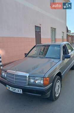 Седан Mercedes-Benz 190 1987 в Ровно