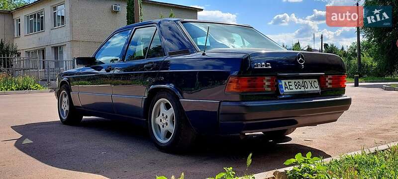 Седан Mercedes-Benz 190 1992 в Кривом Роге