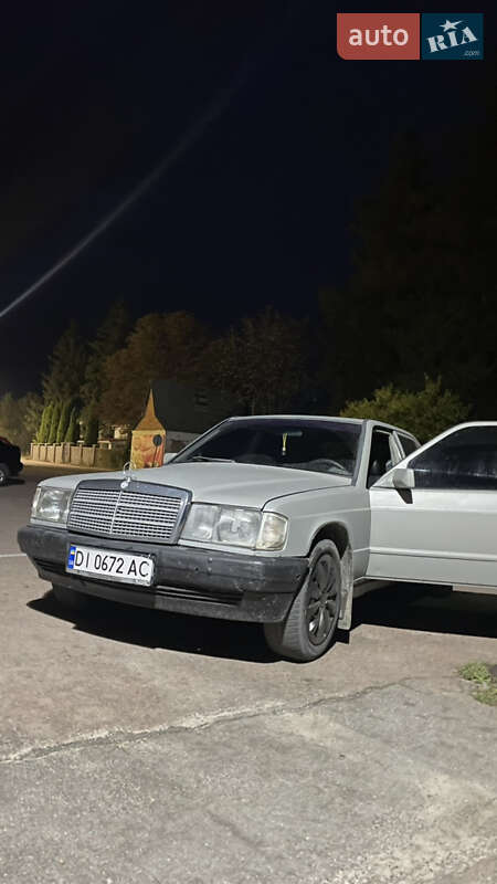 Mercedes-Benz 190 1985