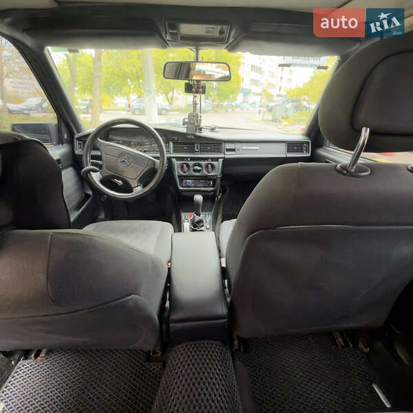 Седан Mercedes-Benz 190 1989 в Киеве фото 20 Седан Mercedes-Benz 190 1989 в Киеве