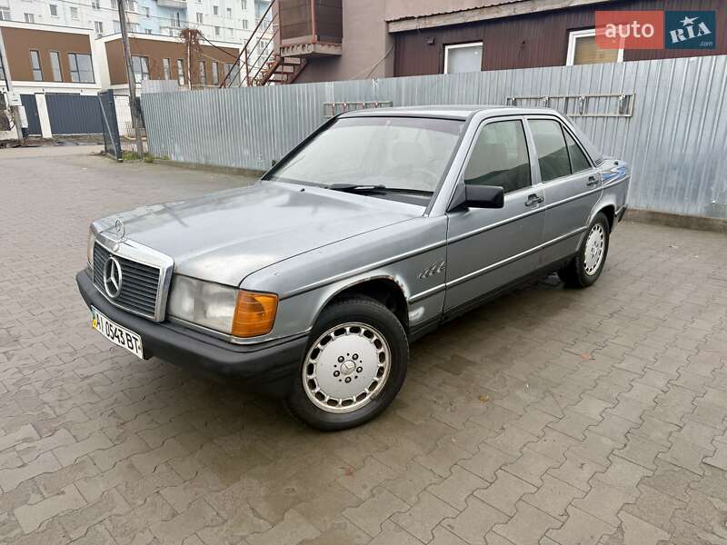 Mercedes-Benz 190 1988