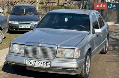 Седан Mercedes-Benz 190 1986 в Беловарцах