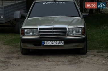 Седан Mercedes-Benz 190 1985 в Мостиській