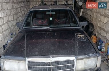 Седан Mercedes-Benz 190 1989 в Буську