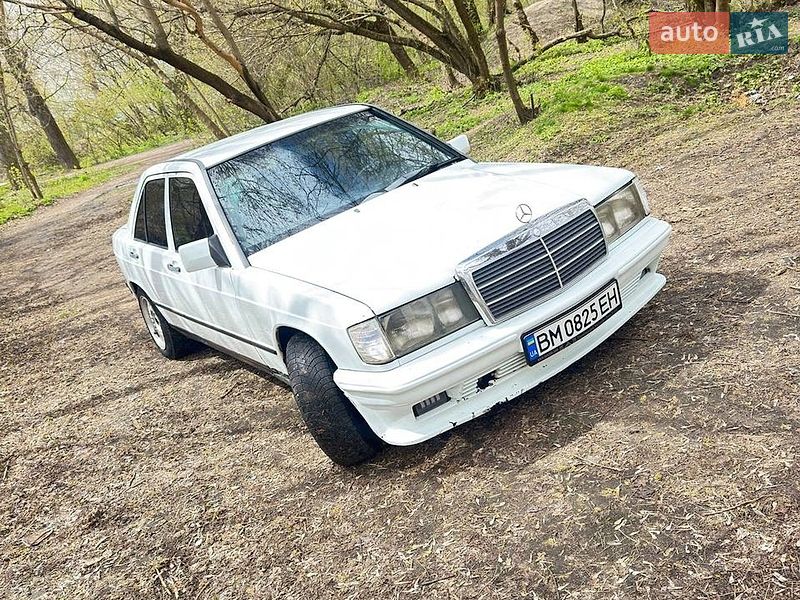 Mercedes-Benz 190 1988