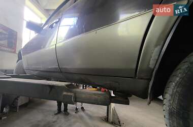 Седан Mercedes-Benz 500K 1994 в 