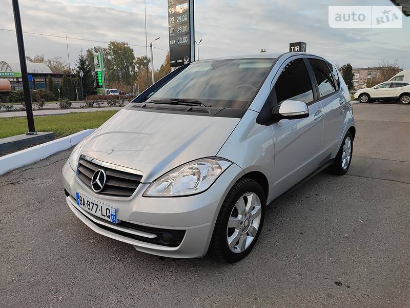 Mercedes-Benz A 180