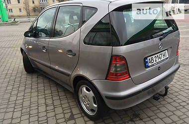 Хетчбек Mercedes-Benz A-Class 2000 в 