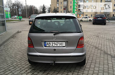 Хетчбек Mercedes-Benz A-Class 2000 в 