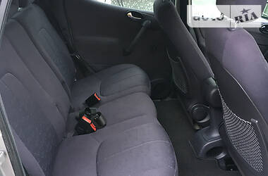 Хетчбек Mercedes-Benz A-Class 2000 в 