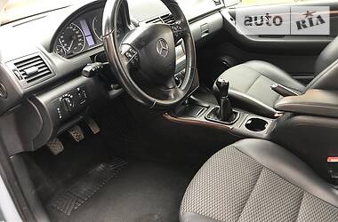 Хетчбек Mercedes-Benz A-Class 2009 в 