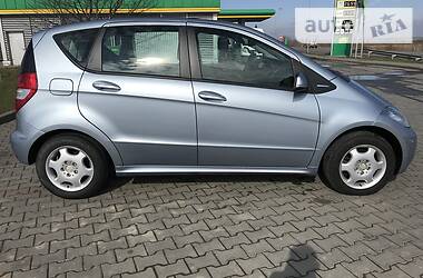 Хетчбек Mercedes-Benz A-Class 2009 в 