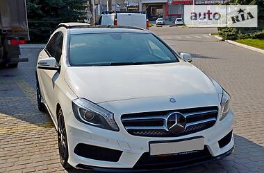 Седан Mercedes-Benz A-Class 2014 в 