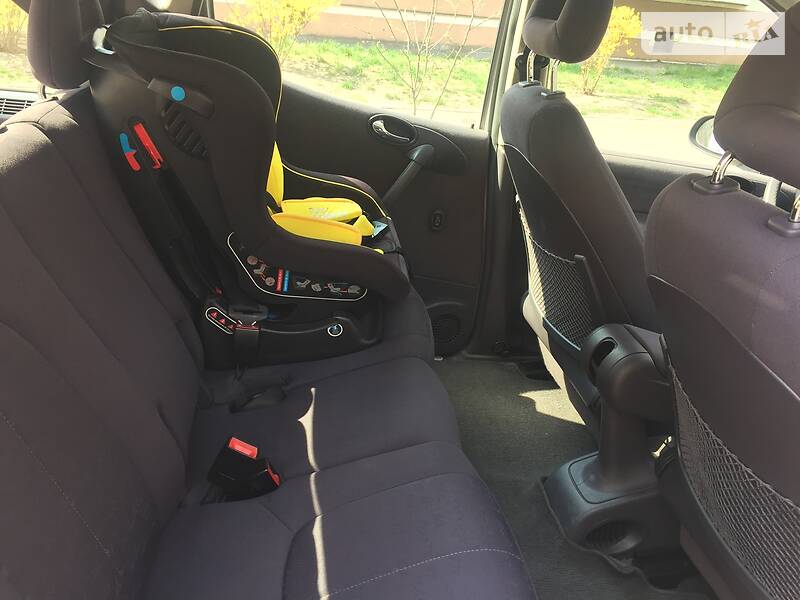 Хетчбек Mercedes-Benz A-Class 2000 в Києві фото 8 Хетчбек Mercedes-Benz A-Class 2000 в Києві