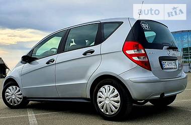 Хэтчбек Mercedes-Benz A-Class 2006 в 