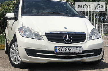 Хэтчбек Mercedes-Benz A-Class 2010 в Киеве