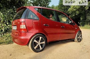 Хэтчбек Mercedes-Benz A-Class 1999 в 