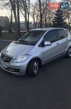 Хетчбек Mercedes-Benz A-Class 2008 в Кам'янському