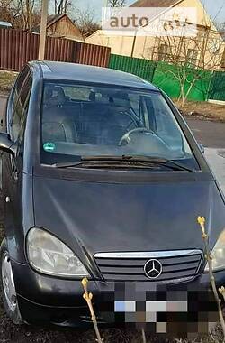 Седан Mercedes-Benz A-Class 2000 в Андрушівці