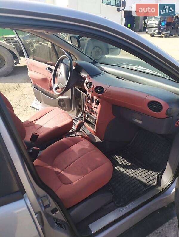 Хэтчбек Mercedes-Benz A-Class 1999 в Новоднестровске