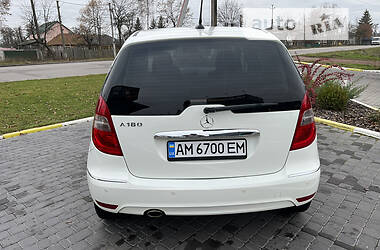 Хэтчбек Mercedes-Benz A-Class 2011 в Коростене