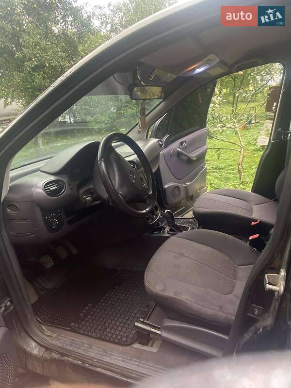 Хетчбек Mercedes-Benz A-Class 2002 в Сколе фото 4 Хетчбек Mercedes-Benz A-Class 2002 в Сколе