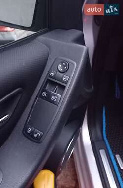 Хэтчбек Mercedes-Benz A-Class 2008 в 
