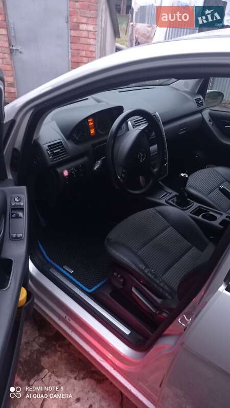 Хэтчбек Mercedes-Benz A-Class 2008 в Киеве фото 11 Хэтчбек Mercedes-Benz A-Class 2008 в Киеве