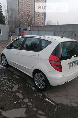 Хэтчбек Mercedes-Benz A-Class 2006 в Киеве