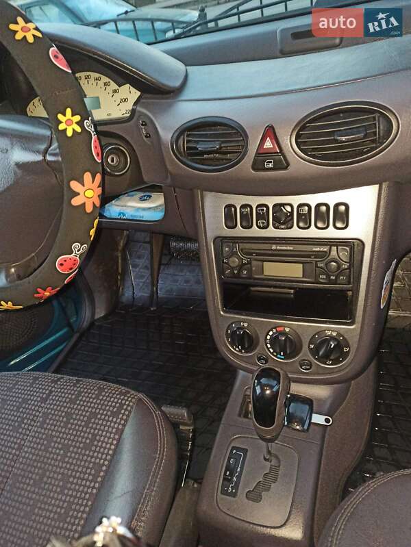 Хетчбек Mercedes-Benz A-Class 2002 в Ужгороді