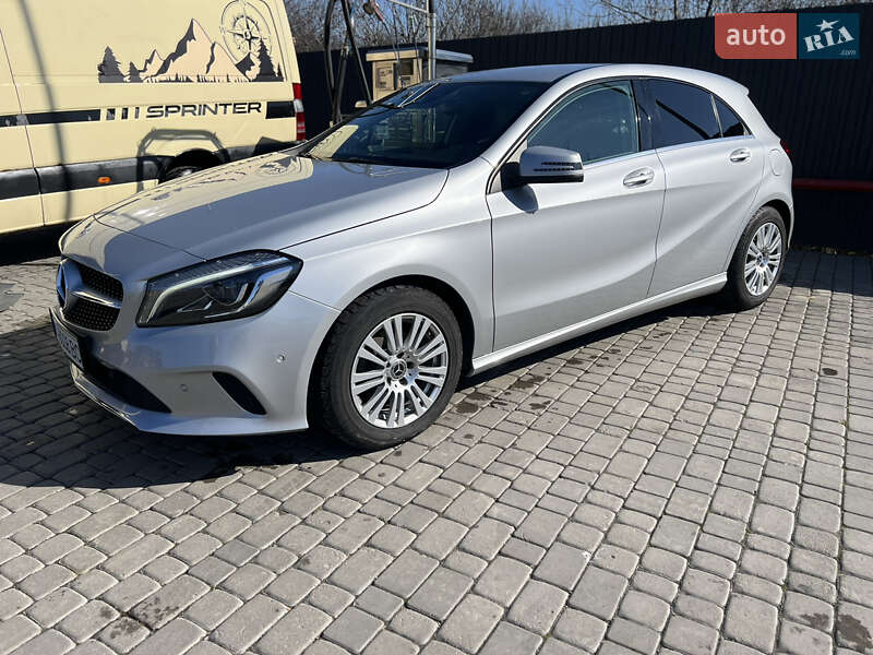 Хэтчбек Mercedes-Benz A-Class 2016 в Берегово