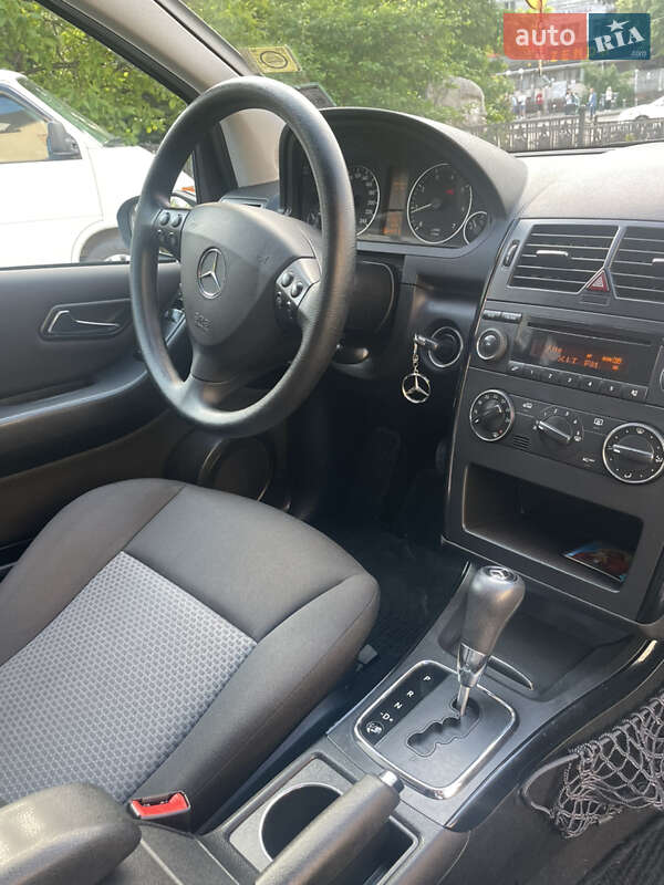 Хэтчбек Mercedes-Benz A-Class 2006 в Виннице фото 3 Хэтчбек Mercedes-Benz A-Class 2006 в Виннице