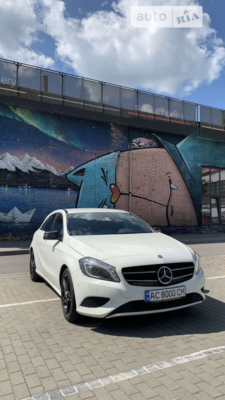 Mercedes-Benz A-Class 2015