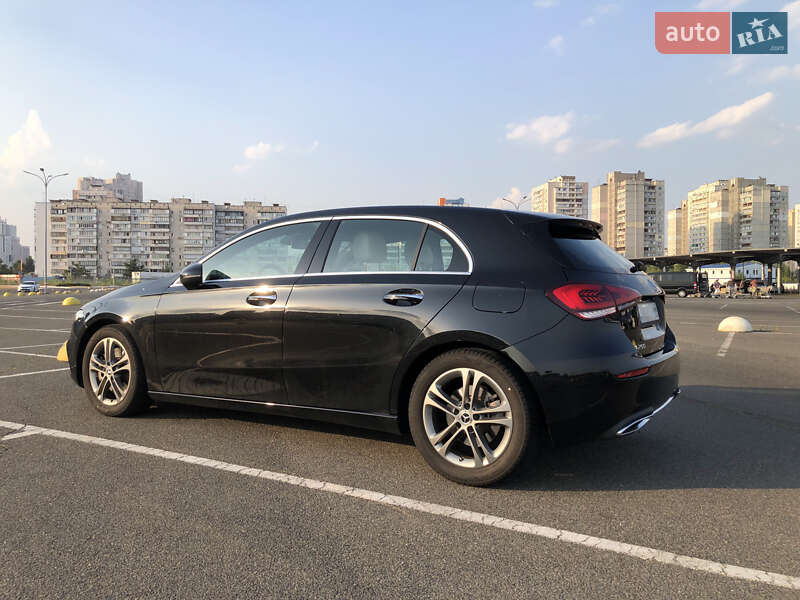 Хэтчбек Mercedes-Benz A-Class 2018 в Киеве