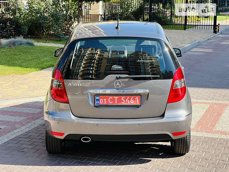 Хэтчбек Mercedes-Benz A-Class 2010 в Киеве
