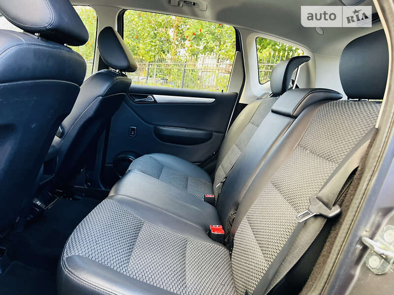 Хэтчбек Mercedes-Benz A-Class 2010 в Киеве