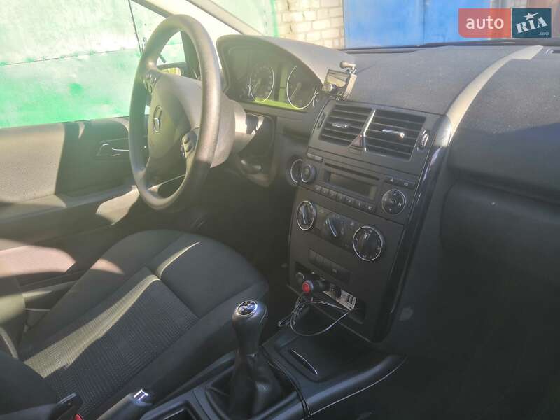 Хэтчбек Mercedes-Benz A-Class 2010 в Запорожье