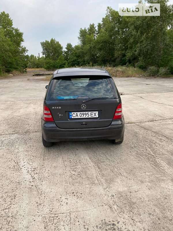 Хетчбек Mercedes-Benz A-Class 2001 в Каневі фото 4 Хетчбек Mercedes-Benz A-Class 2001 в Каневі
