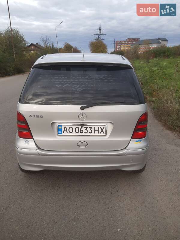 Хетчбек Mercedes-Benz A-Class 2001 в Ужгороді