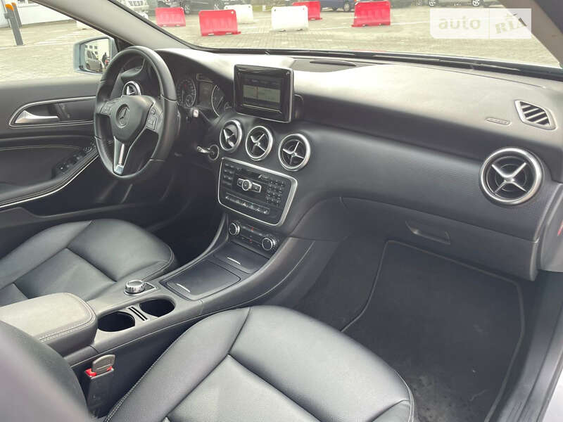 Хэтчбек Mercedes-Benz A-Class 2015 в Черновцах