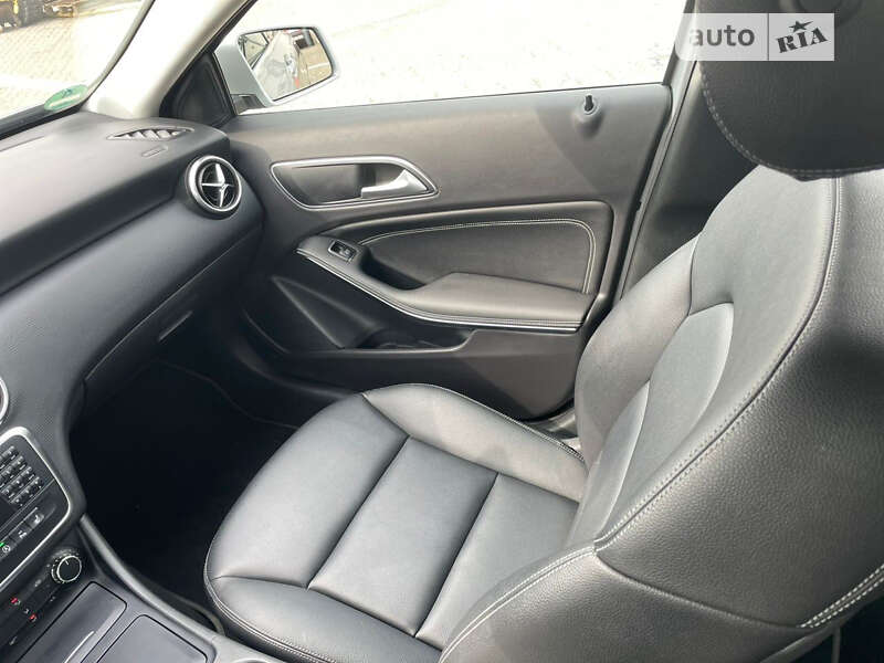 Хэтчбек Mercedes-Benz A-Class 2015 в Черновцах