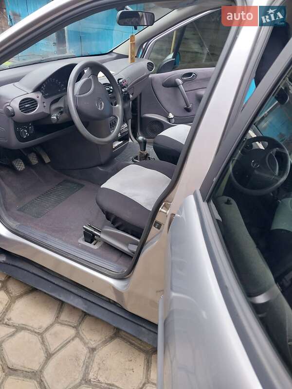 Хэтчбек Mercedes-Benz A-Class 2001 в Коростене