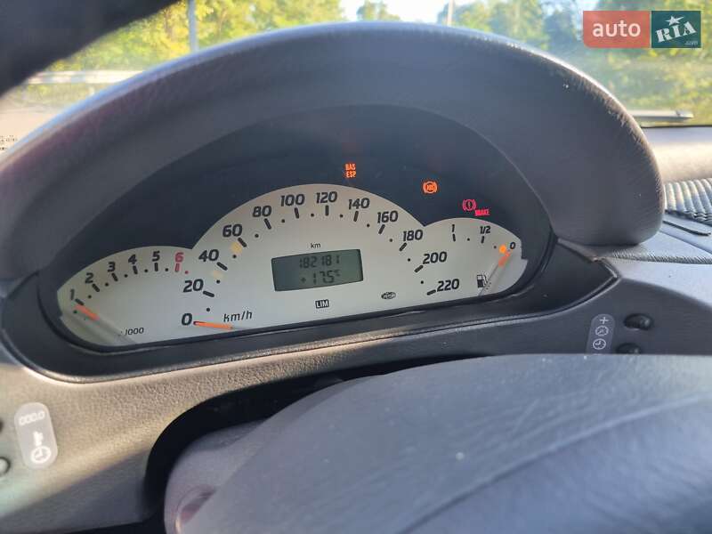 Хэтчбек Mercedes-Benz A-Class 2000 в Тернополе