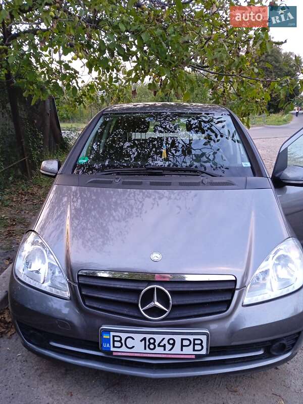 Хэтчбек Mercedes-Benz A-Class 2010 в Радехове