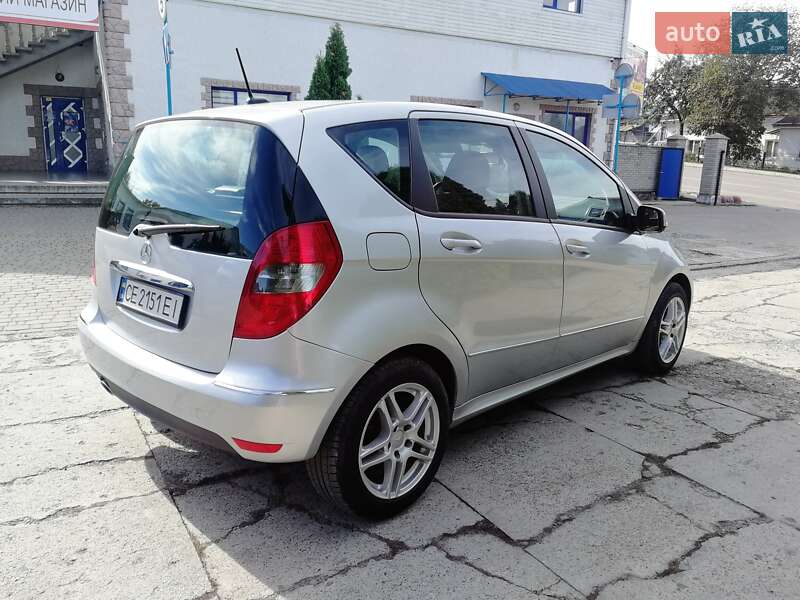 Хэтчбек Mercedes-Benz A-Class 2009 в Кицмани